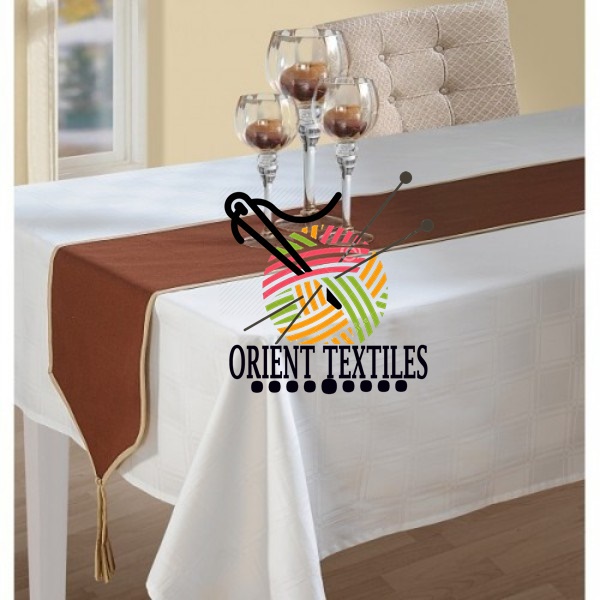 DXB Table Runner 201a